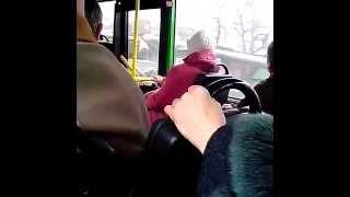 Луганск 4 04 2015 колонна военной техники и танков