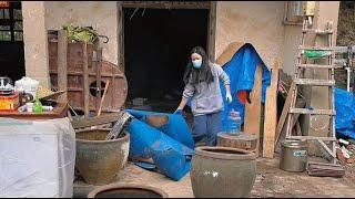 Single girl renovate old houses in the mountains Bedroom renovation and toilet construction Rural