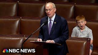 Watch: Congressman’s son makes faces during his dad’s speech on House floor