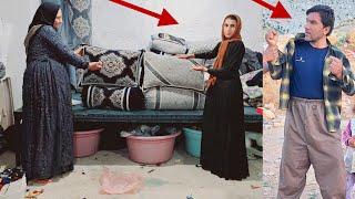 "Farzaneh's attempt at the sewing workshop to collect money to getdivorce from her husband Ali"