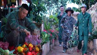 Uncle Manh and Bo's Trip: Picking Bell Peppers and Feeling the Pull of Home | Sung A Pao