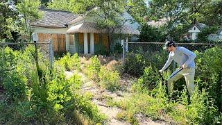 Unsightly home on the MAIN ROAD has been IGNORED for years