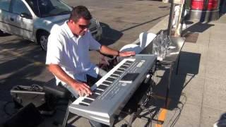 San Francisco Street Performer Kevin Kooyumjian Plays A Mean Keyboard!!!