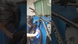 BIKE WASH 2 #boyenduroad #enduromtb #endurofatbike #mtb #mtbmaintenance #fullsuspensionmtb