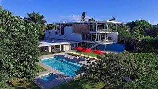 The Art of Modern Living in Sarasota, Florida