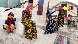 Demolition of unauthorized houses by the police: Maryam's concern and the second woman's joy