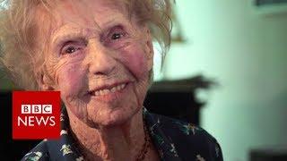 The 103-year-old pianist - BBC News