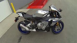 2015 Yamaha YZF R1M - Walk Around & First Ride