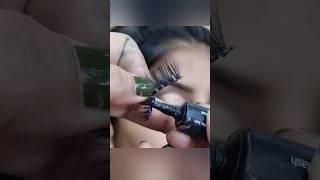 How To Apply Fake Eyelashes Easy Tutorial #shorts #ytshorts #yt #fakeeyelashestutorial