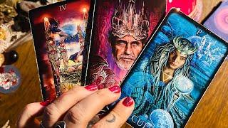 Co ta osoba zrobi w Twoją stronę ?  NIEDZIELNA HERBATKA  #tarot #czytanietarota