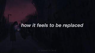 Alec Benjamin - How it Feels to be Replaced (Lyrics)