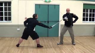 Historical fencing: 3 rules for parrying with a military sabre