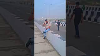 pyar kare Bala aesan marad na #viralvideo #shortvideo #moji #youtubeshort #entertainment