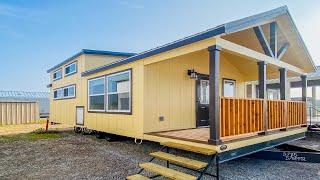 Absolutely Cozy Ranch Lake Tumbleweed Park Model in CA