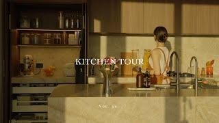 New Kitchen Tour | Kitchen, pantry and recipes organization guide 🫖