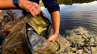 We Found This Bag UNDERWATER And It Is STUFFED FULL of STOLEN JEWELRY!! (River Treasure)