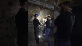 S&T mining engineering students learning to install roof bolts