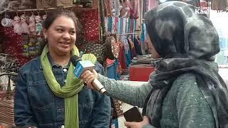 Tourists shop for warmth in Srinagar