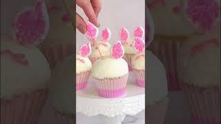 Easter Bunny Cupcakes  (easy Easter decorating idea!)