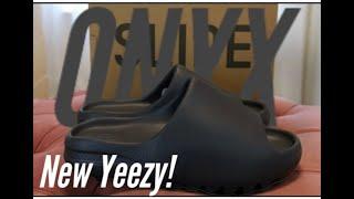 Yeezy Slide Onyx Review & Comparisons