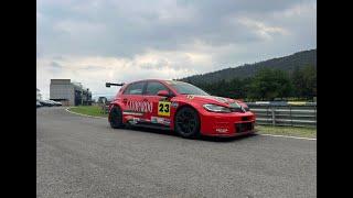 TCR Mexico training laps CUPRA. TCR vs VW GTI TCR