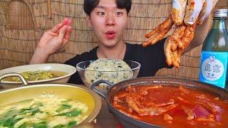 국물닭발에 소주한잔 했습니다. 맵~싹하니 완전 술 도둑에 밥도둑이 따로 없습니다. SOUP CHICHKEN FEET KIMCHI KOREAN FOOD ASMR MUKBANG.