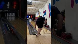 Phil almost falling #bowlingteam #bowlingcompetition #pba #bowlingisfun #bowlingleague