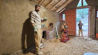 A nomadic mother's admirable effort: completing a mountain shelter with help