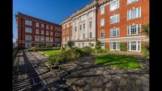 Lovely apartment for sale in the heart of Kensington, London