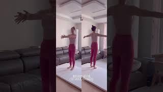 키도크고 살도빠지는 전신운동!쭉쭉 늘어나니 너무 좋아요:) 아침에 해줘도 good #틈새운동 #운동하는엄마 #운동