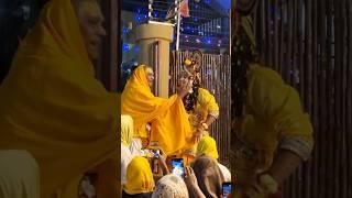 Special Moments : महाराज जी के गुरुदेव रासलीला का आनंद लेते हुए
