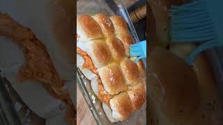 Easy & Delicious | Buffalo Chicken Sliders 