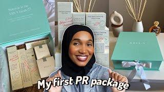 UNBOXING MY FIRST PR PACKAGE FROM A KOREAN SKINCARE BRAND !