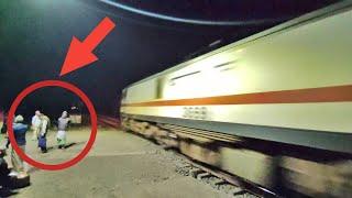 Aggressive HIGH SPEED Night Trains at 130 kmph - Rajdhani + Duranto + Chambal...