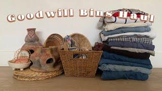 GOODWILL BINS THRIFT HAUL | Vintage Finds, Boho Home Decor, Levi's Jeans, and more!