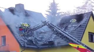 Dachstuhlbrand in Einfamilienhaus