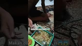 Mukbang cilok is super spicy to the point of vomiting#mukbang #fyp #shorts #sorotansemuaorang