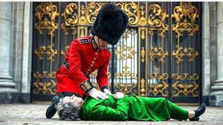 Royal Guards Showing Heartbreaking KINDNESS Moments Caught on Camera!