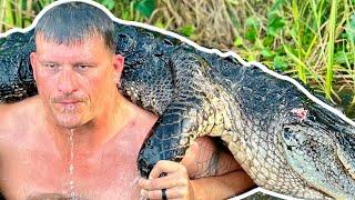 GIANT GATOR CAPTURED ALIVE! | Catch & Cook | CRABCAKES FLORIDA STYLE!