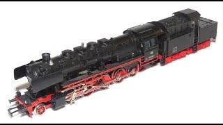 Märklin DB BR 50 082-7 Steam Locomotive pulling Heavy Freight Train on Märklin M-Track Layout