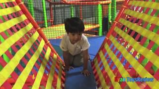 Indoor Playground for kids with Giant inflatable Slides