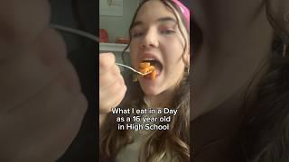 What I eat in a day as a teenager in 15 seconds #whatieatinaday #shorts