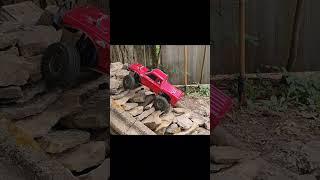 Danchee RidgeRunner putting in work  #danchee #ridgerunner #dancheeridgerunner #redcat #rccrawling