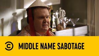 Middle Name Sabotage | Modern Family | Comedy Central Africa