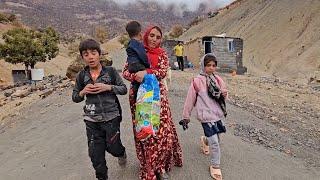 Aunt Khatun taking Mashaala's children home on a rainy day