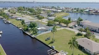 Cape Coral Florida Waterfront Expert ! Joe Kendall Broker Keller Williams