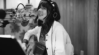 Molly Tuttle & Golden Highway - Alice in the Bluegrass (Studio Video)