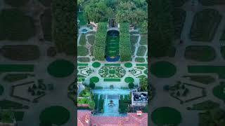 Do you see that hiding in the maze? | VizcayaMuseum