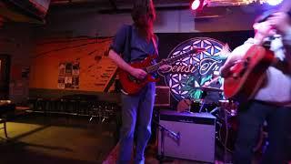 Chris Carpenter And The Collective - Bunk Bar - Weathered and Worn