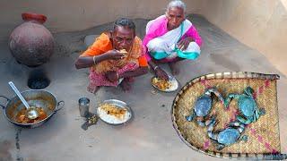 Sundarban River King Crab Cooking by Santali Tribe Grandmothers by their Traditional Cooking Method